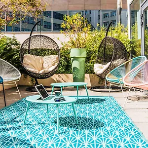 Ibis Styles Aeroport Arenas Ницца